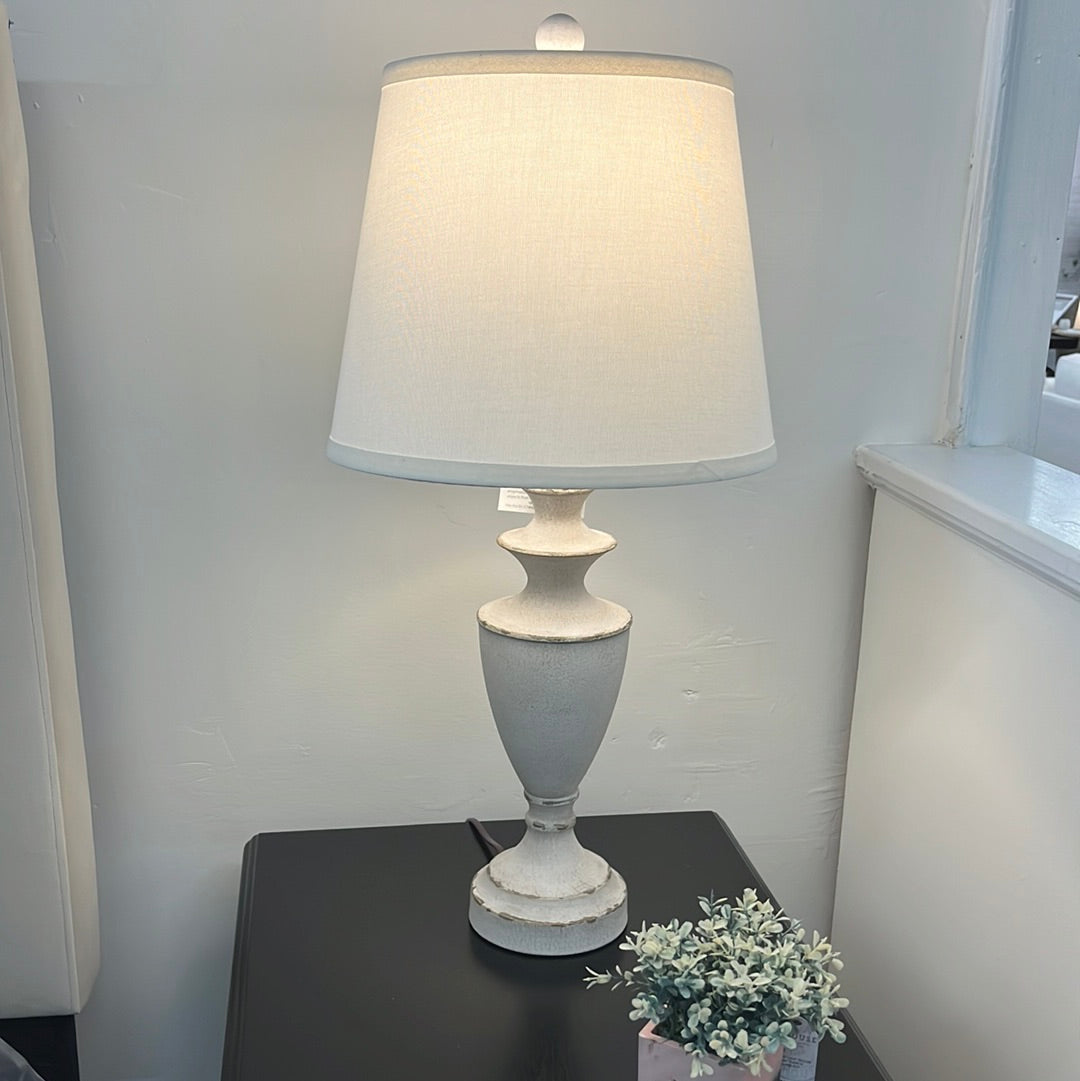 L204424 DORCHER TABLE LAMP