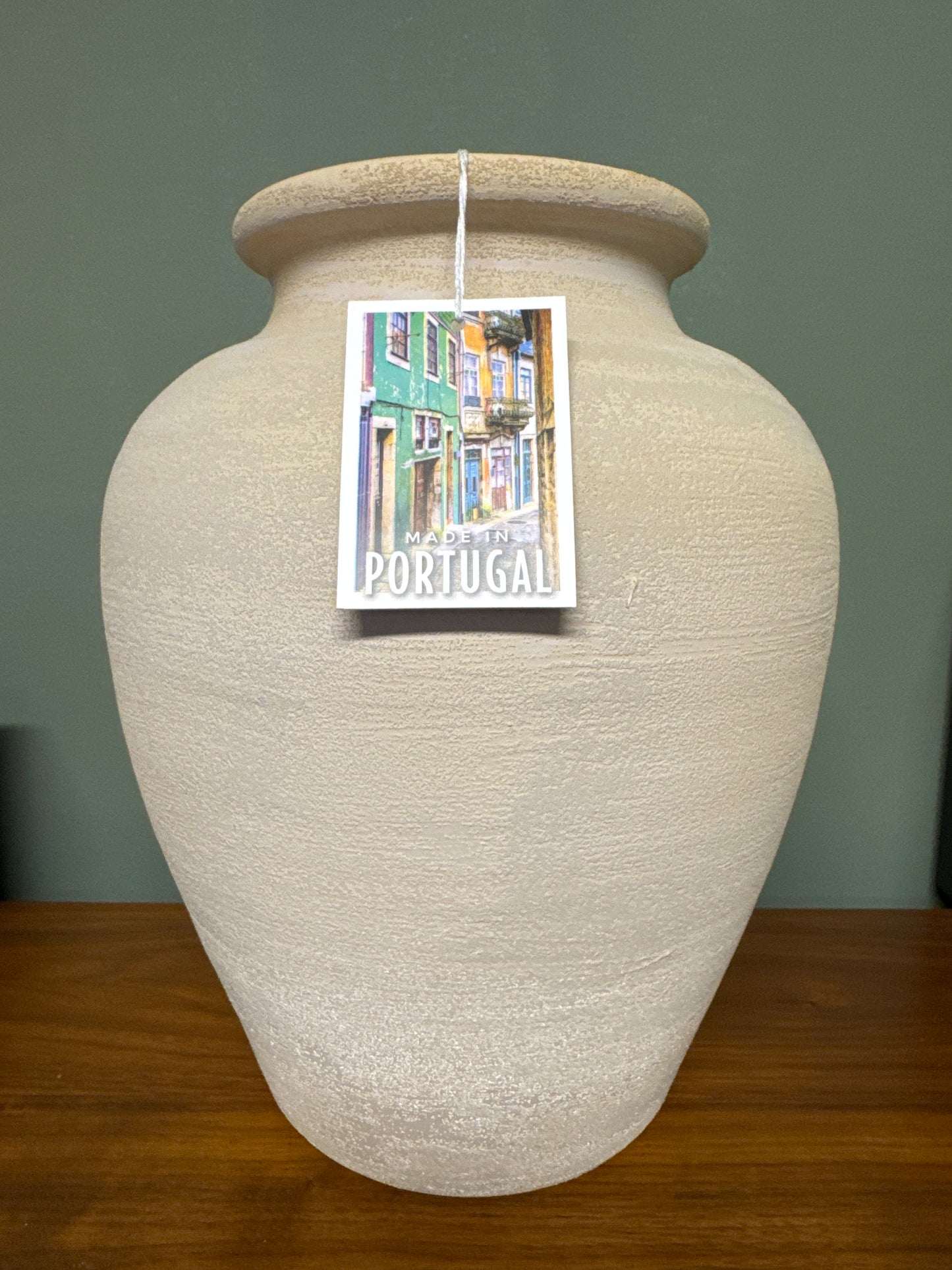 VASE BY HAND POT PORTUGAL