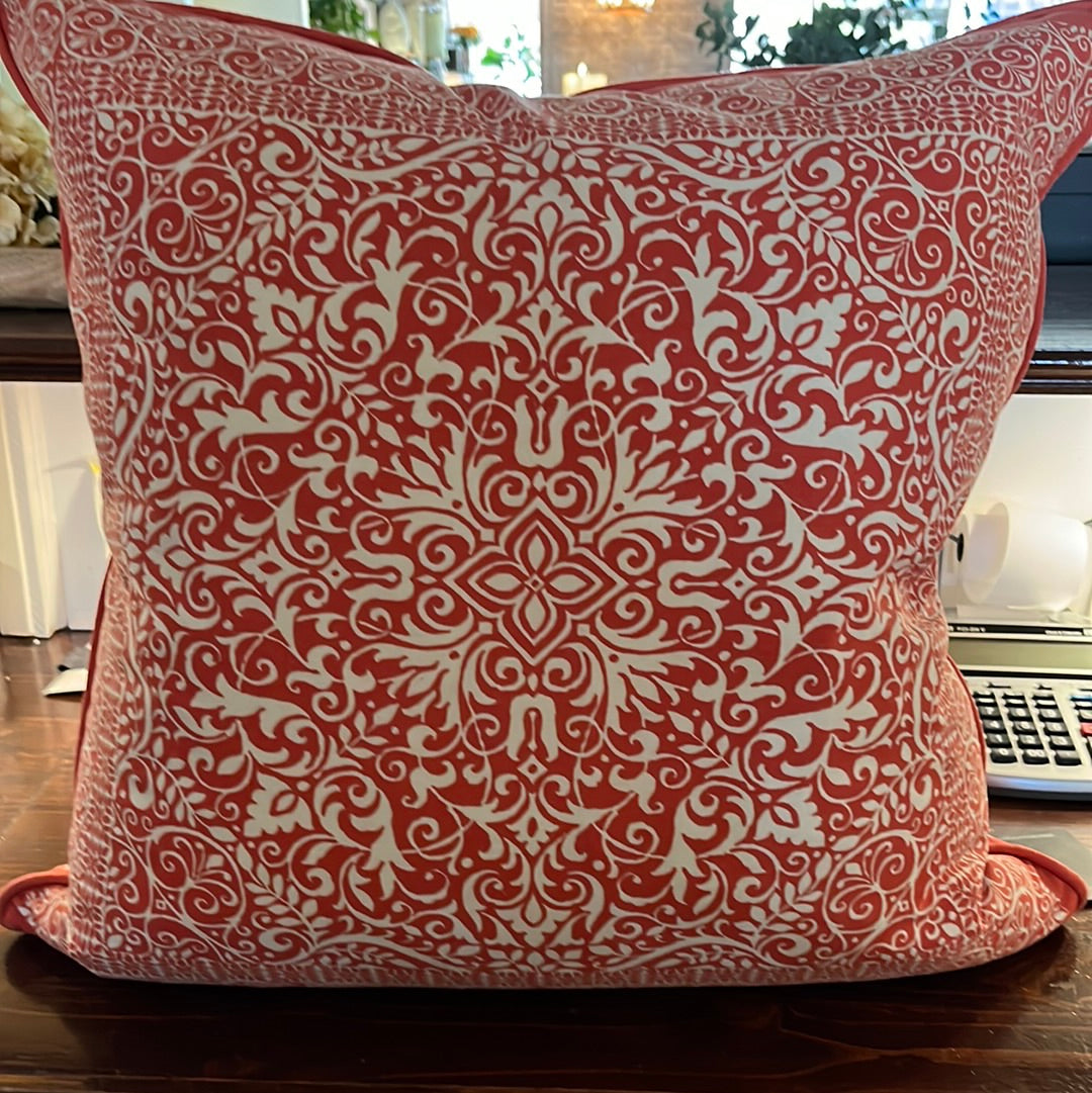 Envogue Oversized Coral Pillow